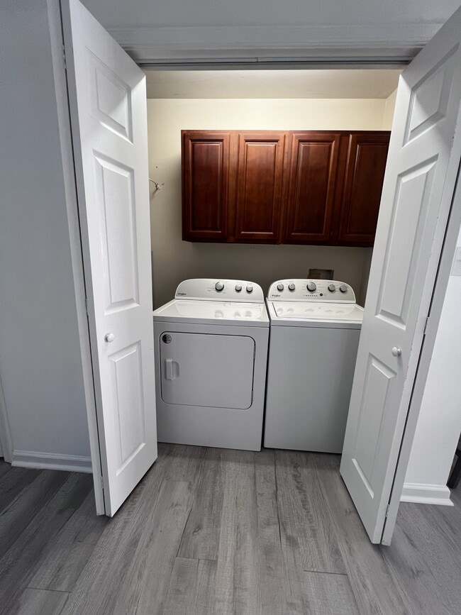 Foto del edificio - 902 Hanson St