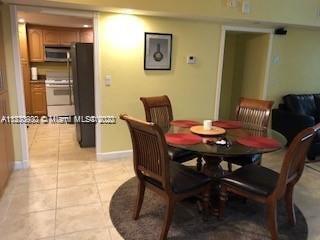 Foto principal - 5005 Collins Ave
