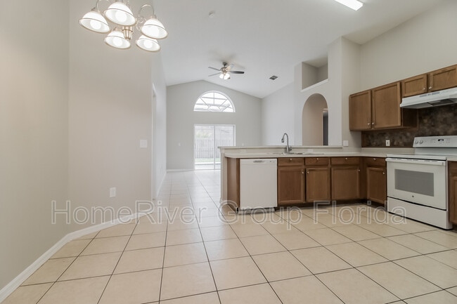 Building Photo - 4629 Eagle Peak Dr