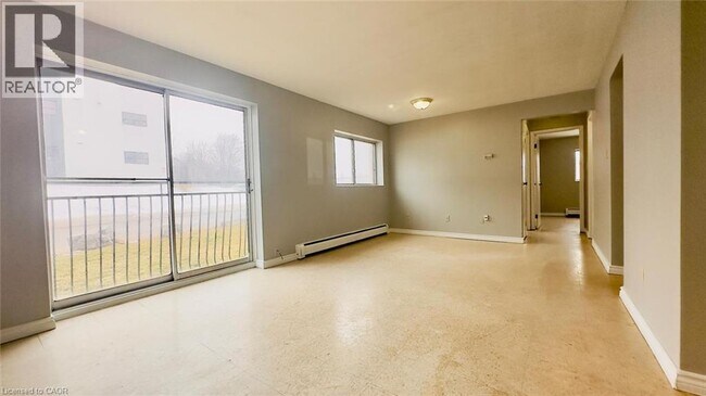 Building Photo - 76 Brybeck Crescent