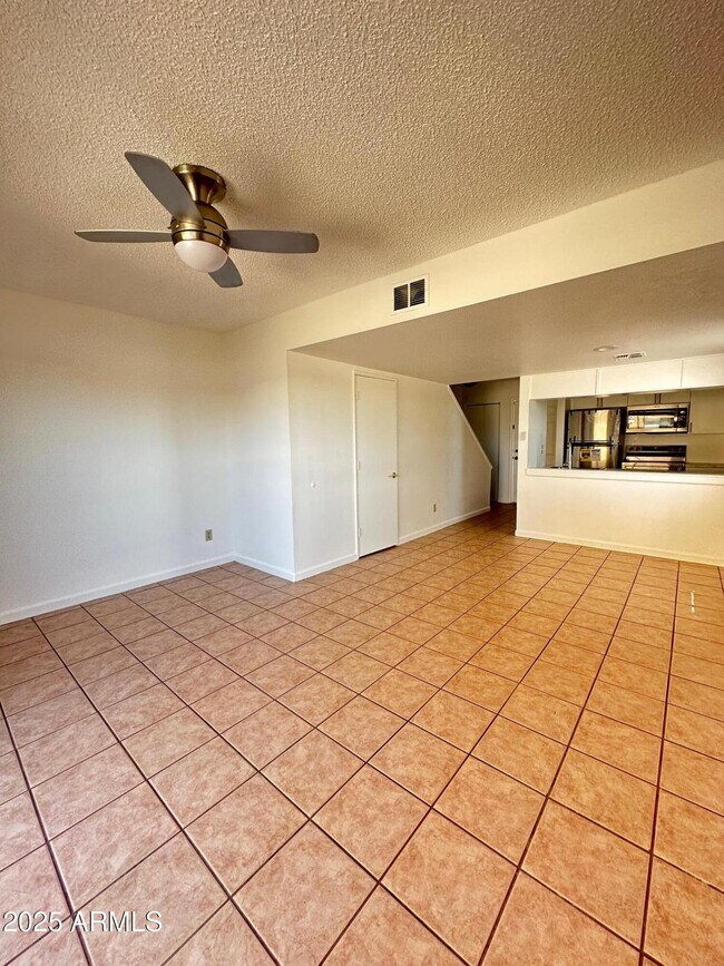 Foto del edificio - 12231 N 21st Ave