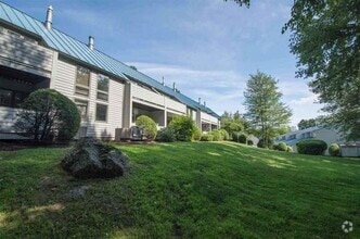 Building Photo - 257 Weirs Blvd