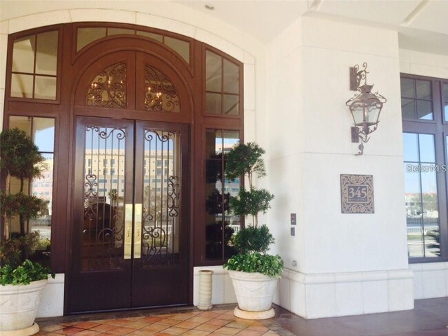 Foto del edificio - 345 Bayshore Blvd
