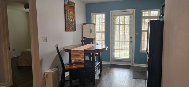 Foto del edificio - 16856 Timber Crossing Rd