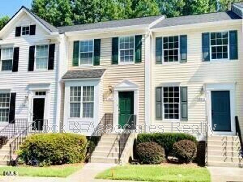 Primary Photo - 5419 Vista View Ct