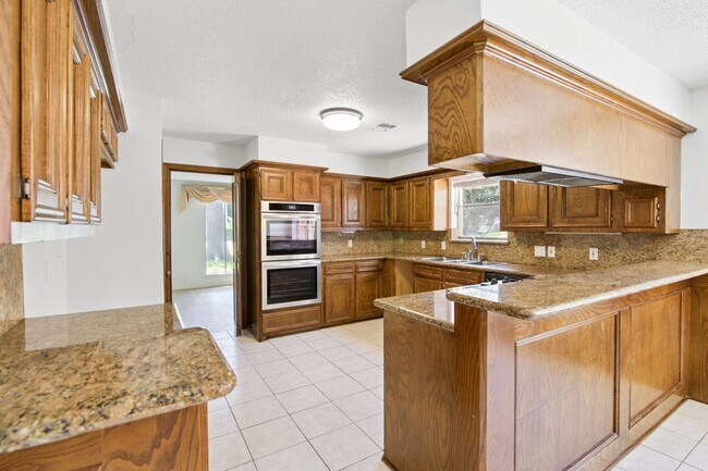 Foto del edificio - 5914 Havenwoods Dr