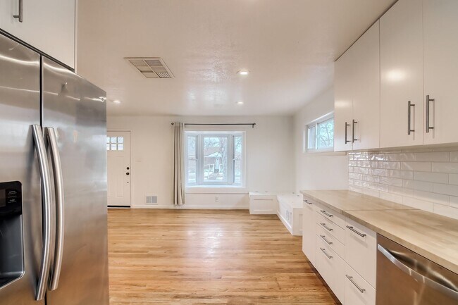 Foto del edificio - 207 Teal St