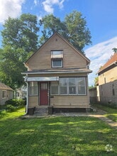 Building Photo - 2116 Ohio St