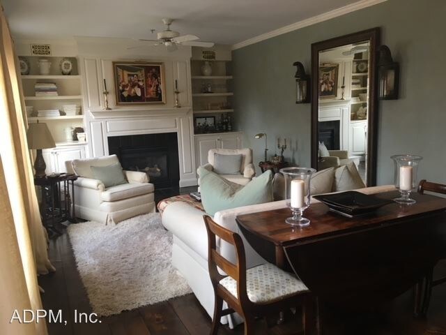 Building Photo - 2 br, 3 bath House - 134 High St. #1