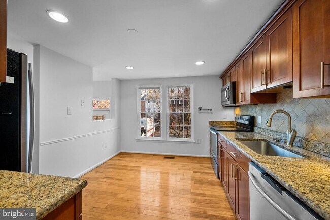 Building Photo - 5718 Wood Mouse Ct