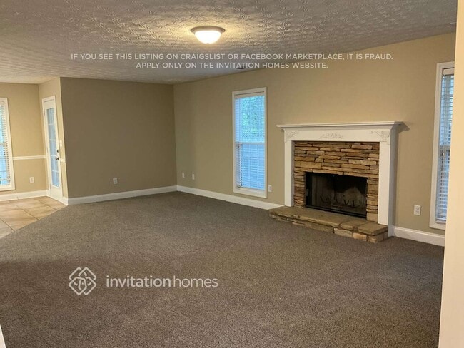 Building Photo - 4501 Keenly Valley Dr NE