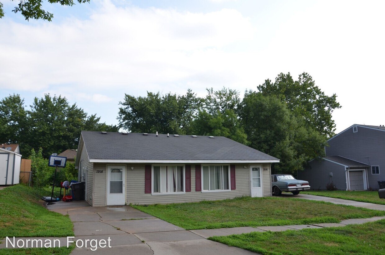 Primary Photo - 3 br, 1 bath Apartment - 1914 King Ave