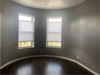 Photo - 5735 S Calumet Ave (Chicago, IL) Apartment