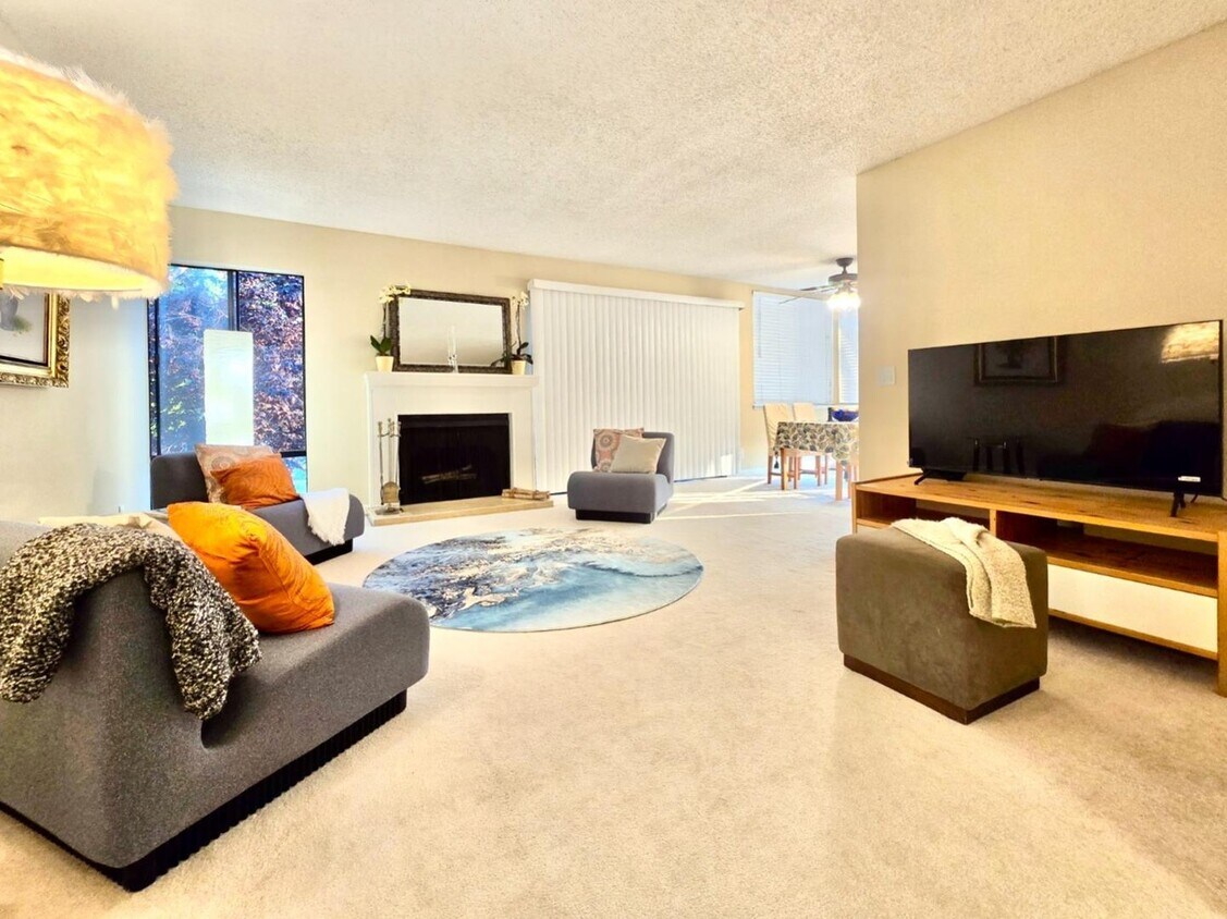 Foto principal - 1033 Shell Blvd