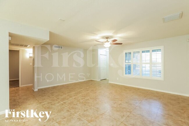 Foto del edificio - 5106 S Fairfield Dr