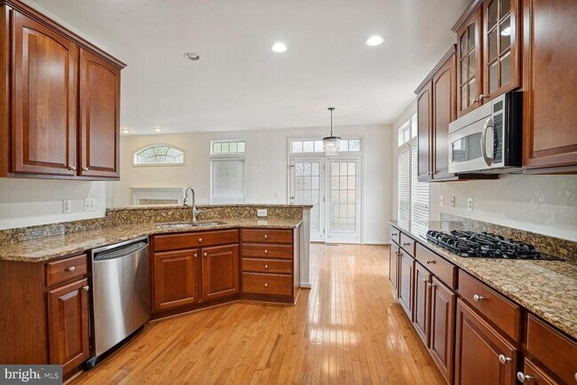 Building Photo - 8561 Barrow Furnace Ln