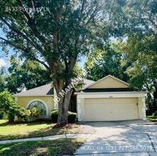 Building Photo - 8433 Poydras Ln