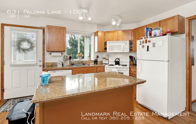 Building Photo - 631 Paloma Ln