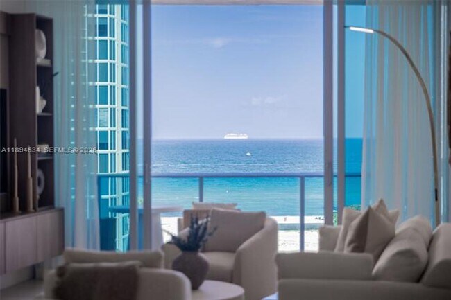 Foto del edificio - 17550 Collins Ave