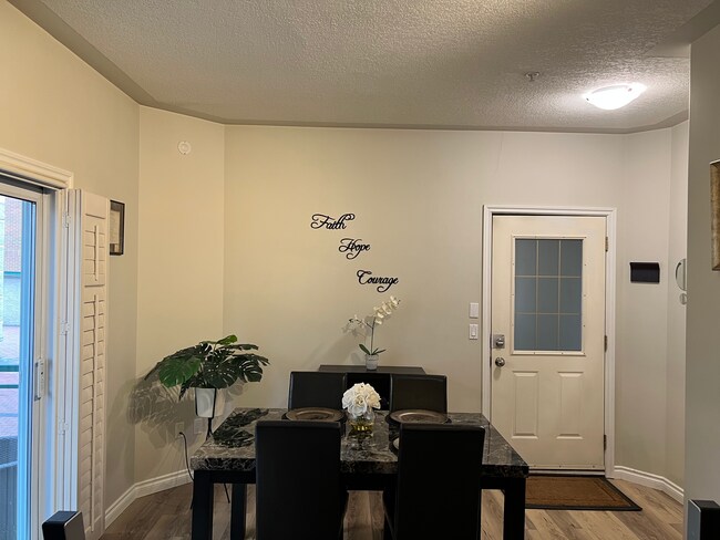 Photo du bâtiment - 1514 11 St SW