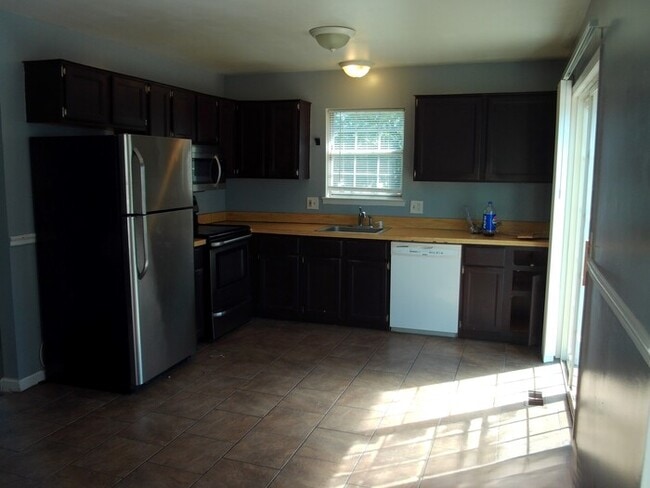 Foto del edificio - 37085 Brynford Dr