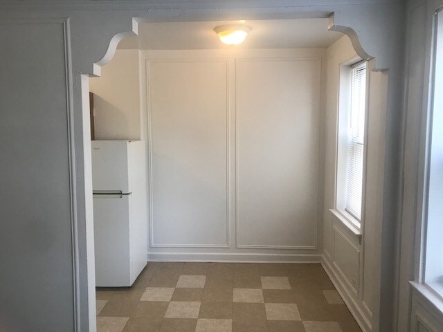 Foto del edificio - 4060 N Kenmore Ave