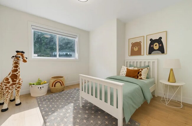 Building Photo - 8585 Forest Gate Dr