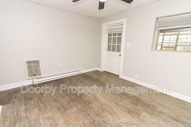 Building Photo - 2609 14th Ave