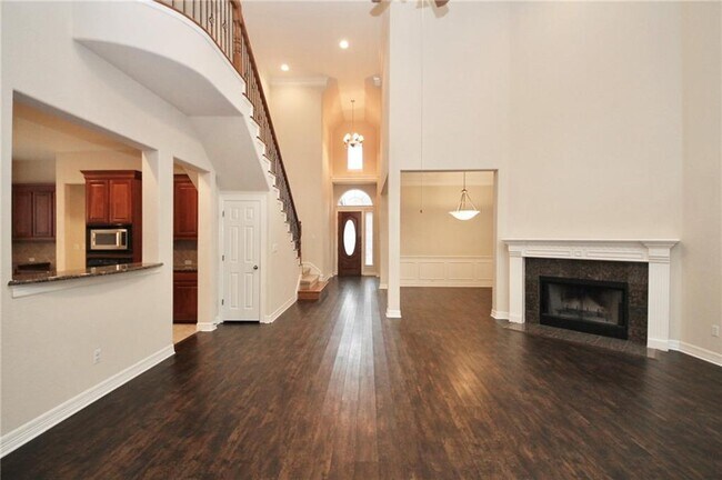 Building Photo - 11608 Spicewood Pkwy