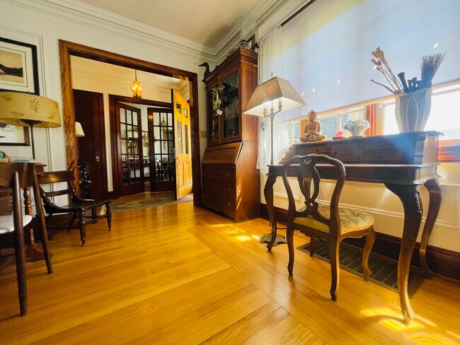 Foto del edificio - 483 Boulevard