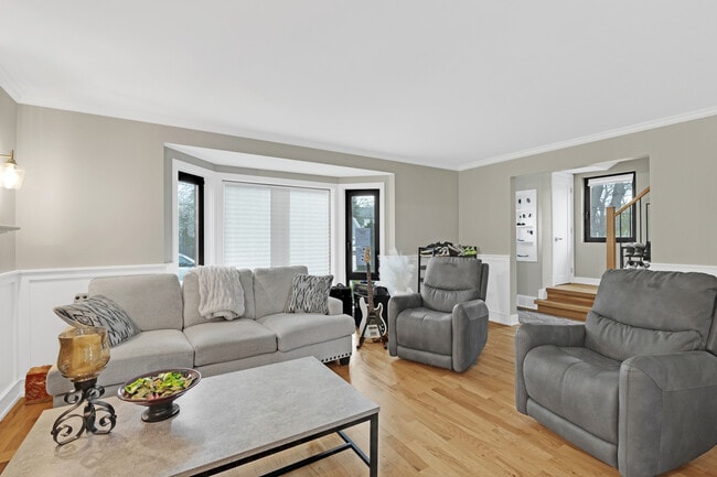 Foto del edificio - 819 Albion Ave