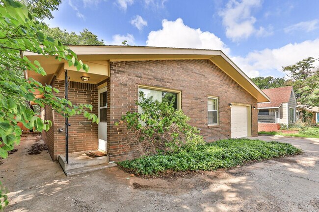 Foto del edificio - 2513 26th St