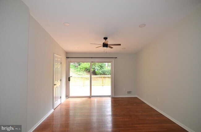 Building Photo - 14011 Eagle Ct