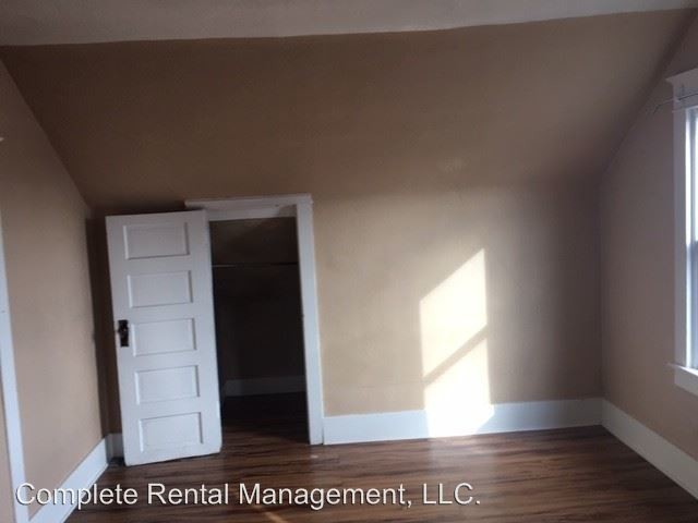 Building Photo - 1835-1839 E 4th St