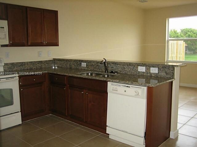 Foto del edificio - 9011 SW 227th St