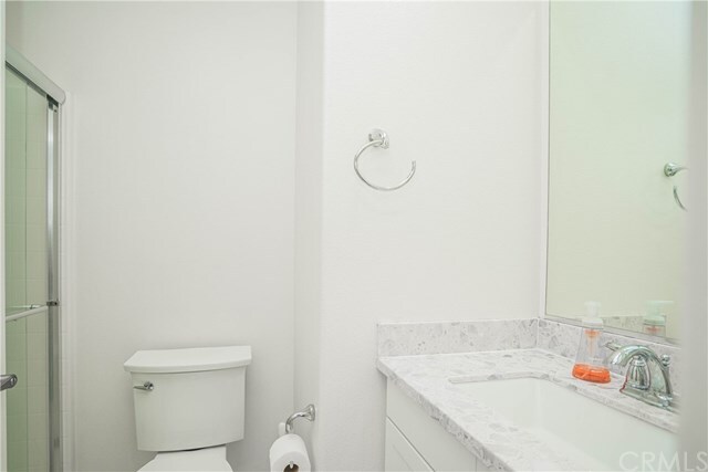 Foto del edificio - 1595 E Lincoln Ave
