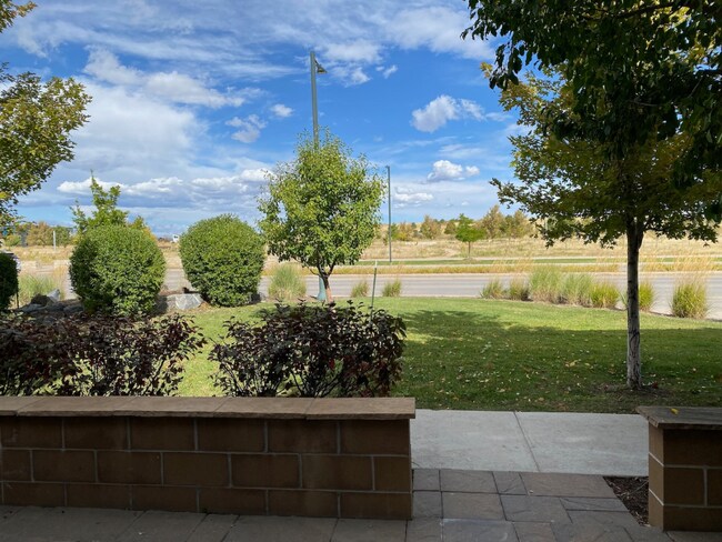 Foto del edificio - Across from Central Park, 3 bed/4 bath Townhome AVAILABLE 9/1/26
