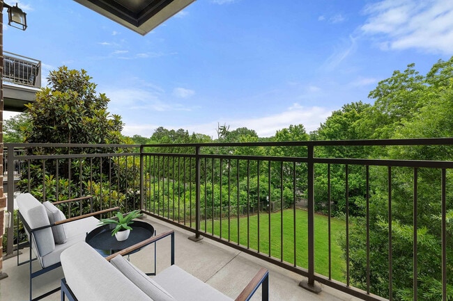 Roswell City Walk - Balcony - Roswell City Walk