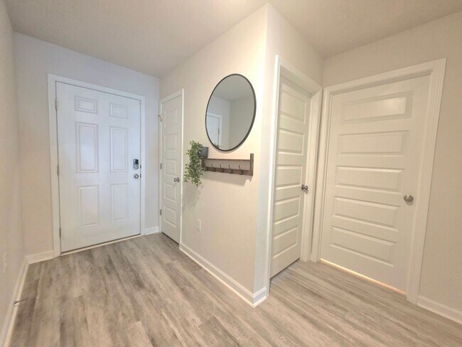 Foto del edificio - 4375 White Cedar Ct