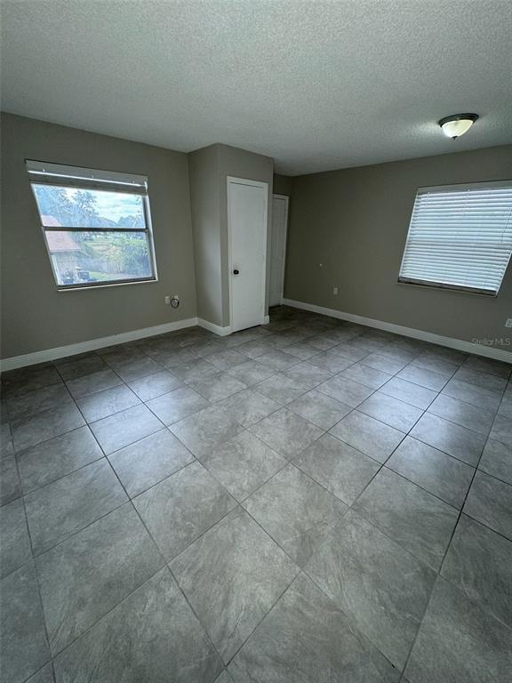 Building Photo - 1193 Bentley Rd
