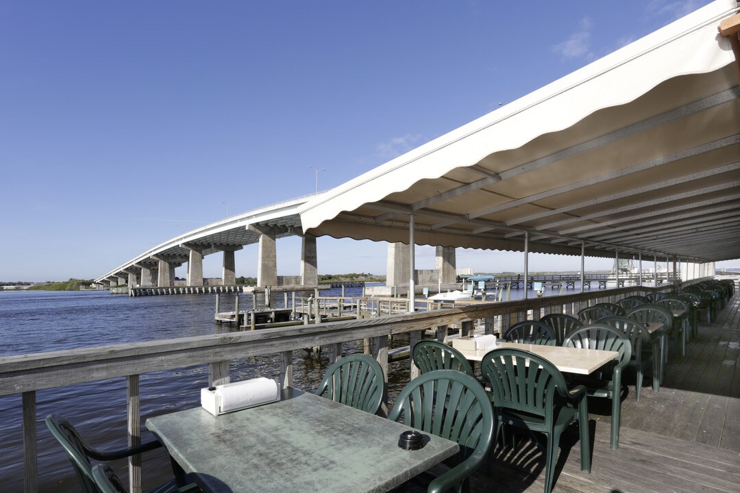 Port Orange Gateway Center