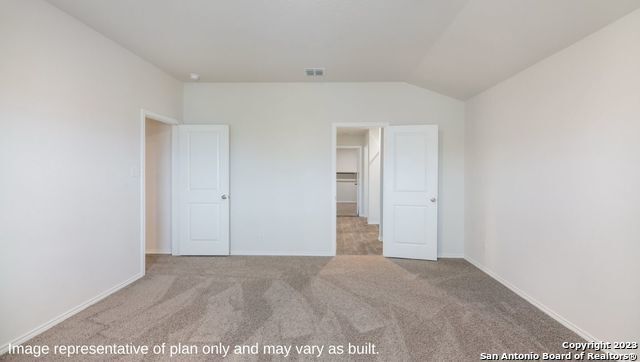 Foto del edificio - Charming 4-Bedroom Home in Redbird Ranch- Section 8 Accepted