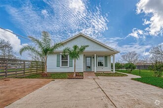 Building Photo - 2417 Avenue A