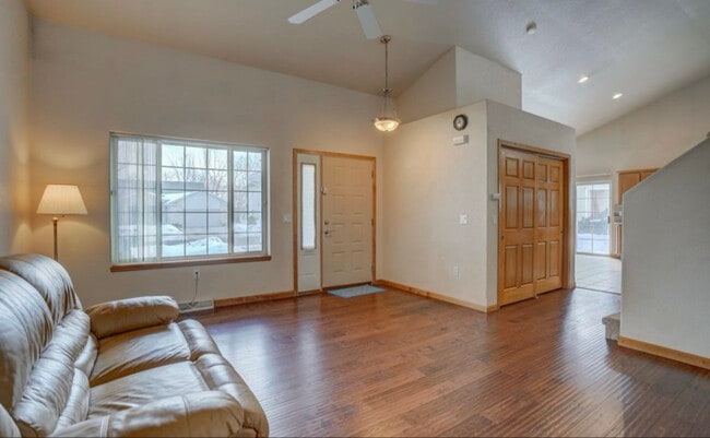 Building Photo - 2904 Kentville Dr