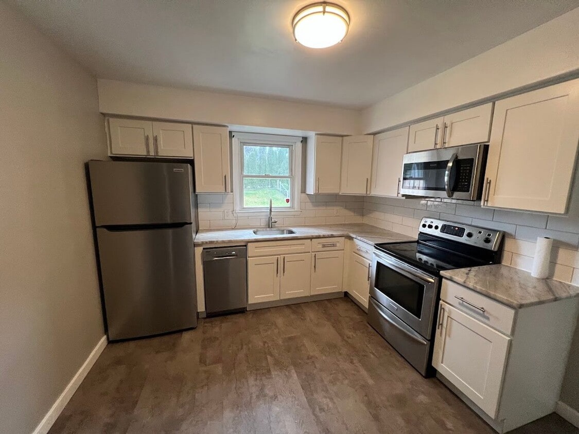 3 Bedroom House - 3 Bedroom House