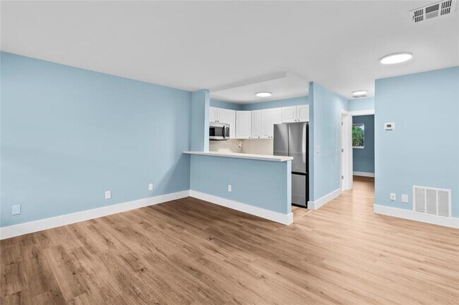Foto del edificio - 1848 NE 46th St