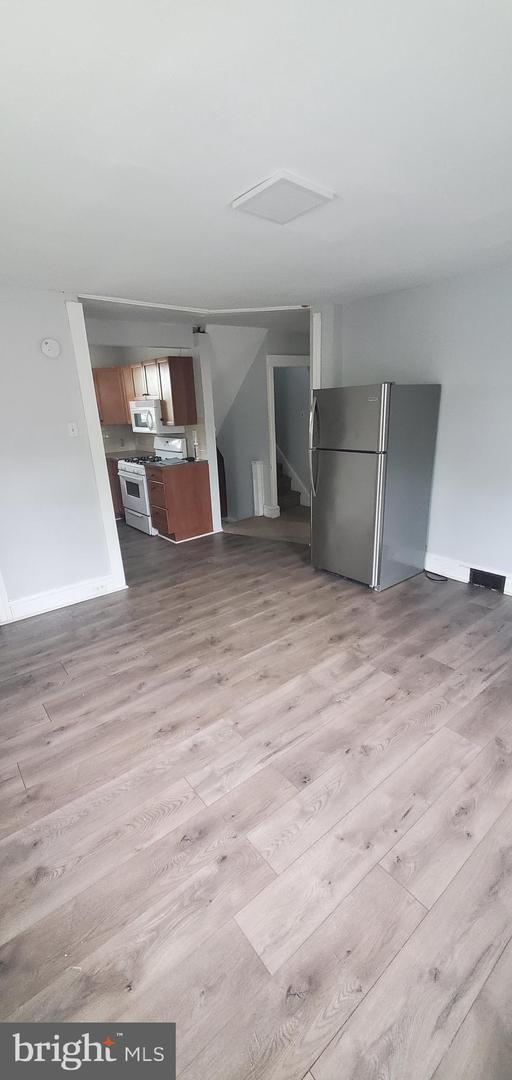 306 Taylor Ave Unit 2, Oaklyn, NJ 08107 Room for Rent in Oaklyn, NJ