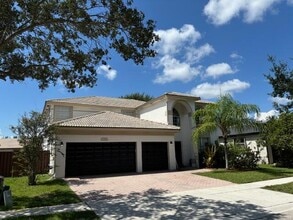Building Photo - 12522 NW 18th Manor