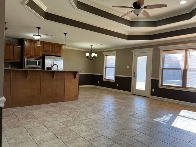 Building Photo - 13 Lilly Ann Cir