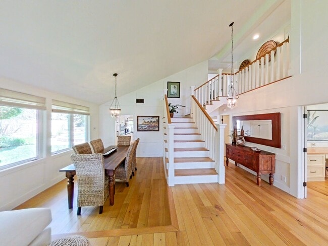 Building Photo - 33702 Calle Conejo